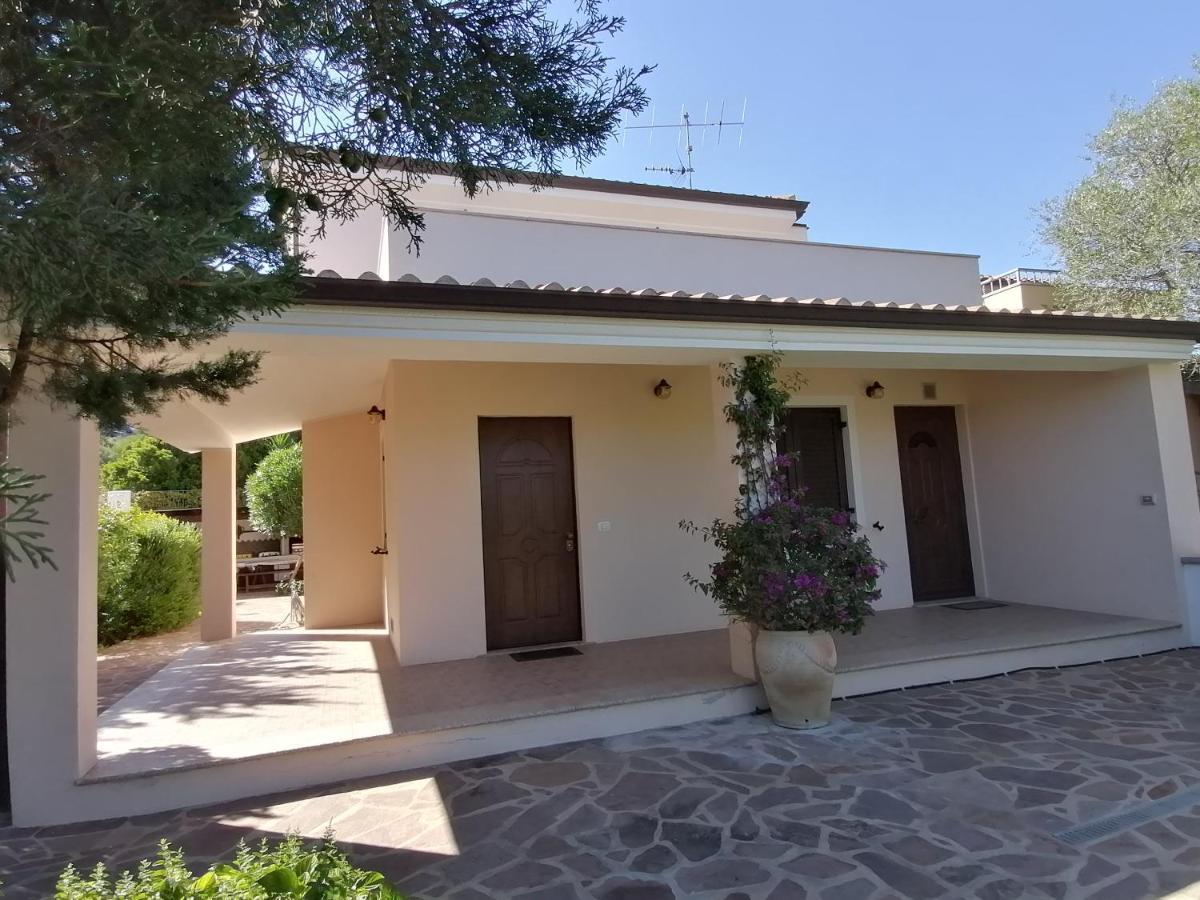 Casa Vacanze Villa Rosa Cala Gonone Kültér fotó